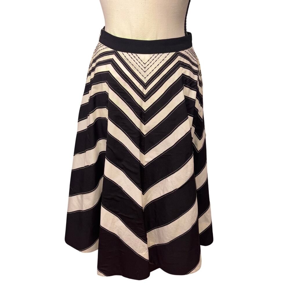 Anthropologie Elegant Old Money Full Lined Retro Mod Contrast Stitch Midi Skirt - Picture 6 of 11